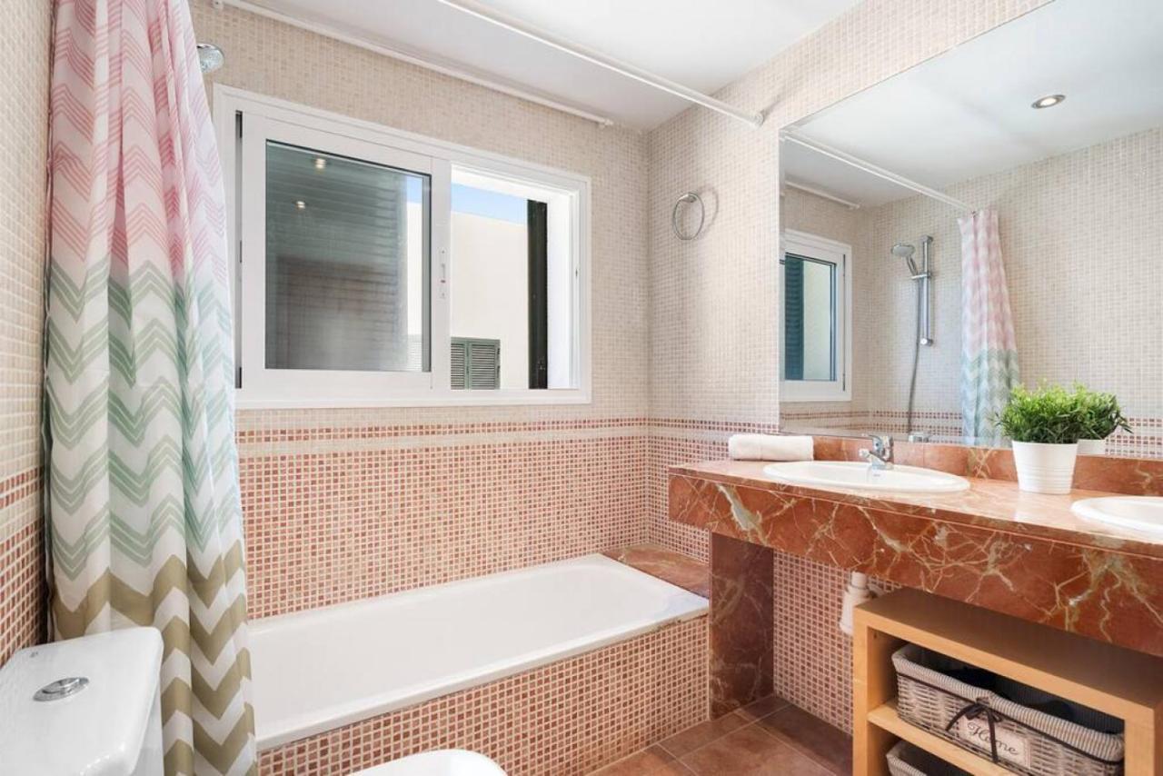 Villa Santa Helena Es Mercadal Zewnętrze zdjęcie